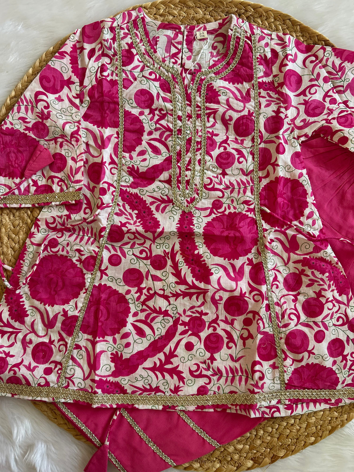 Gulabi Noor Farshi Set