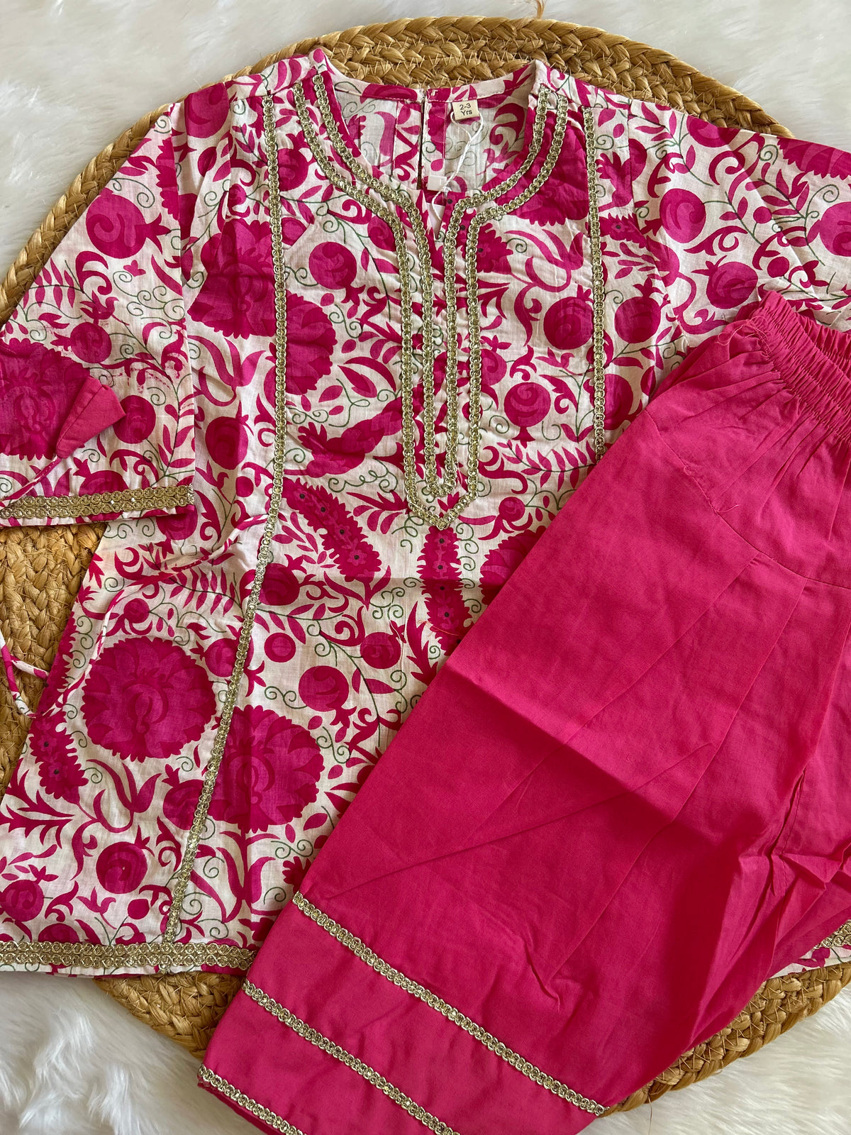 Gulabi Noor Farshi Set