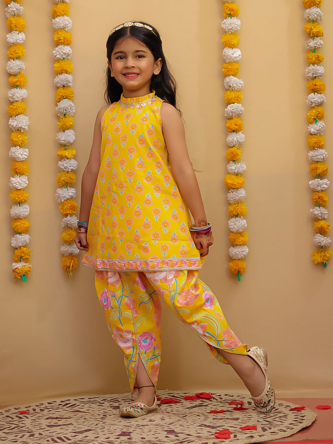 Girl's kurti with tulip pants
