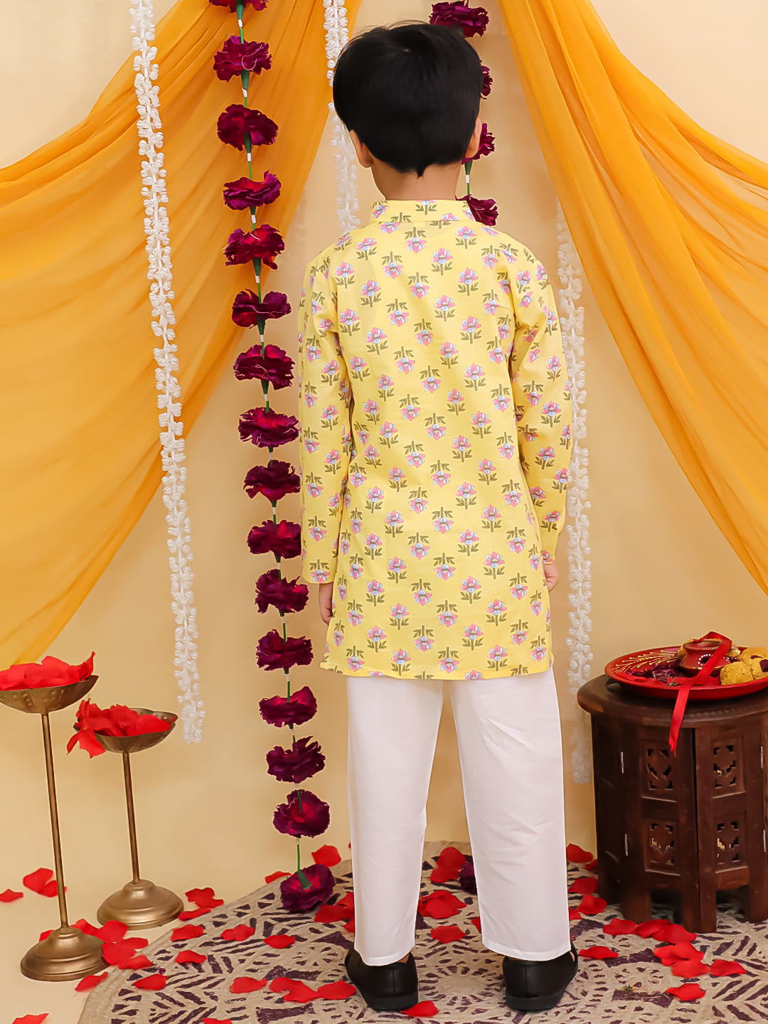 boy's kurta pajama
